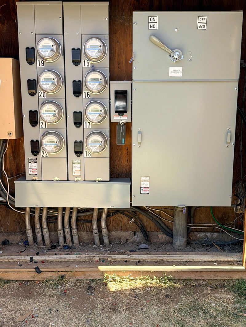 Multi-meter panel — 8 Siemens meters with service disconnect